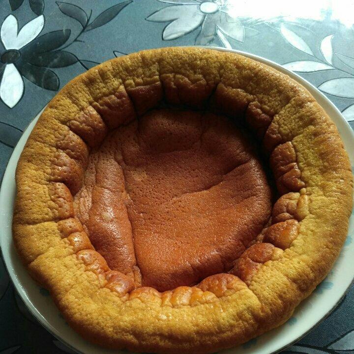 路小小娜做的0失败的电饭煲蛋糕