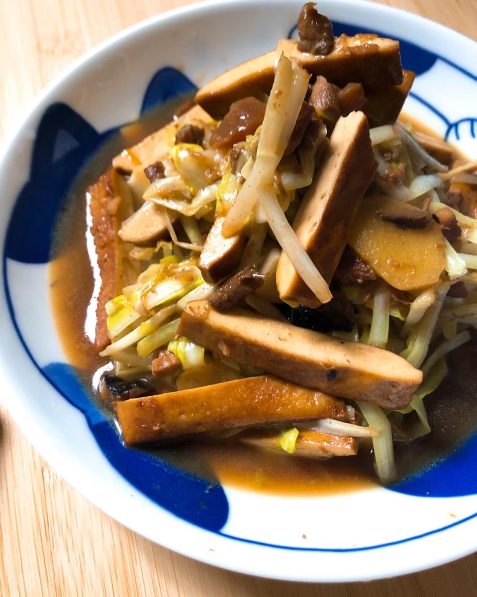 韭黄肉丝炒香干|没能走回原点，我再做个梦给你