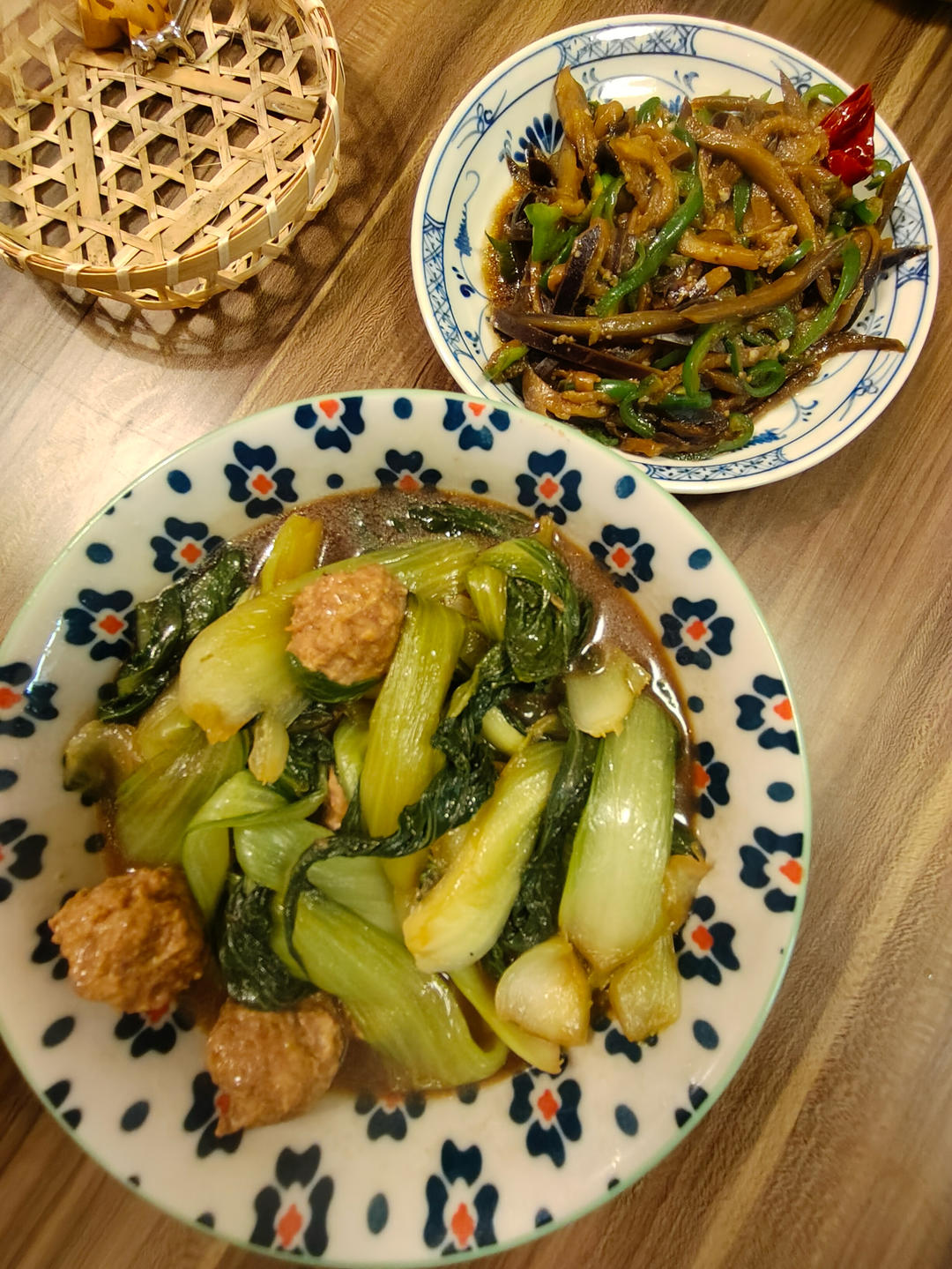 红烧青菜肉圆