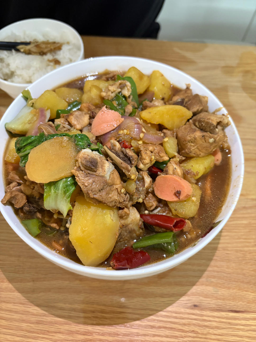 家庭版黄焖鸡（100%好吃）：转自up家常菜日记