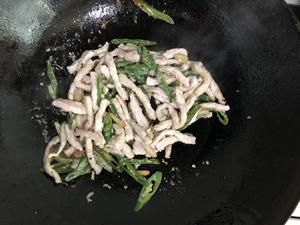 川式小炒里脊肉—超级下饭菜的做法 步骤5