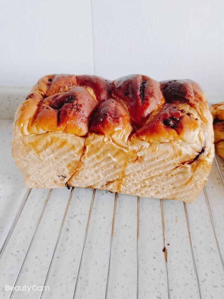 特级柔软黑糖吐司，柔软到哭泣！