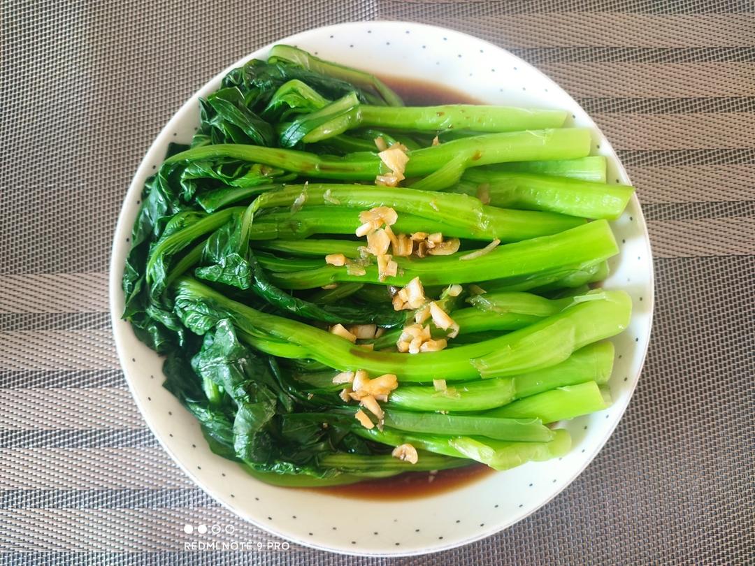 白灼菜心