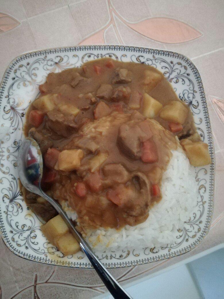 咖喱牛肉