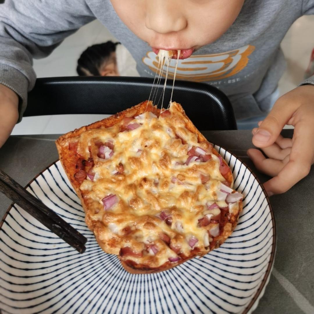 吐司培根小批萨