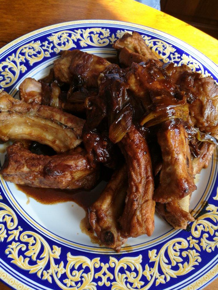 红腐乳烧排骨