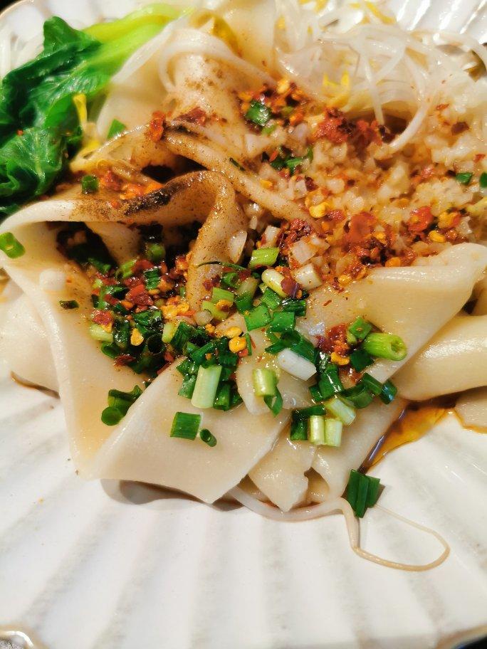 油泼扯面【曼食慢语】