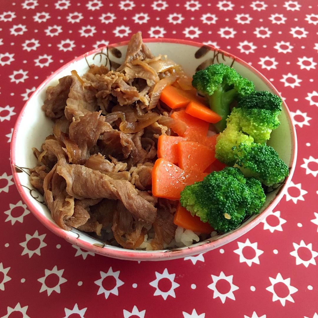 过路的公主做的吉野家牛肉饭