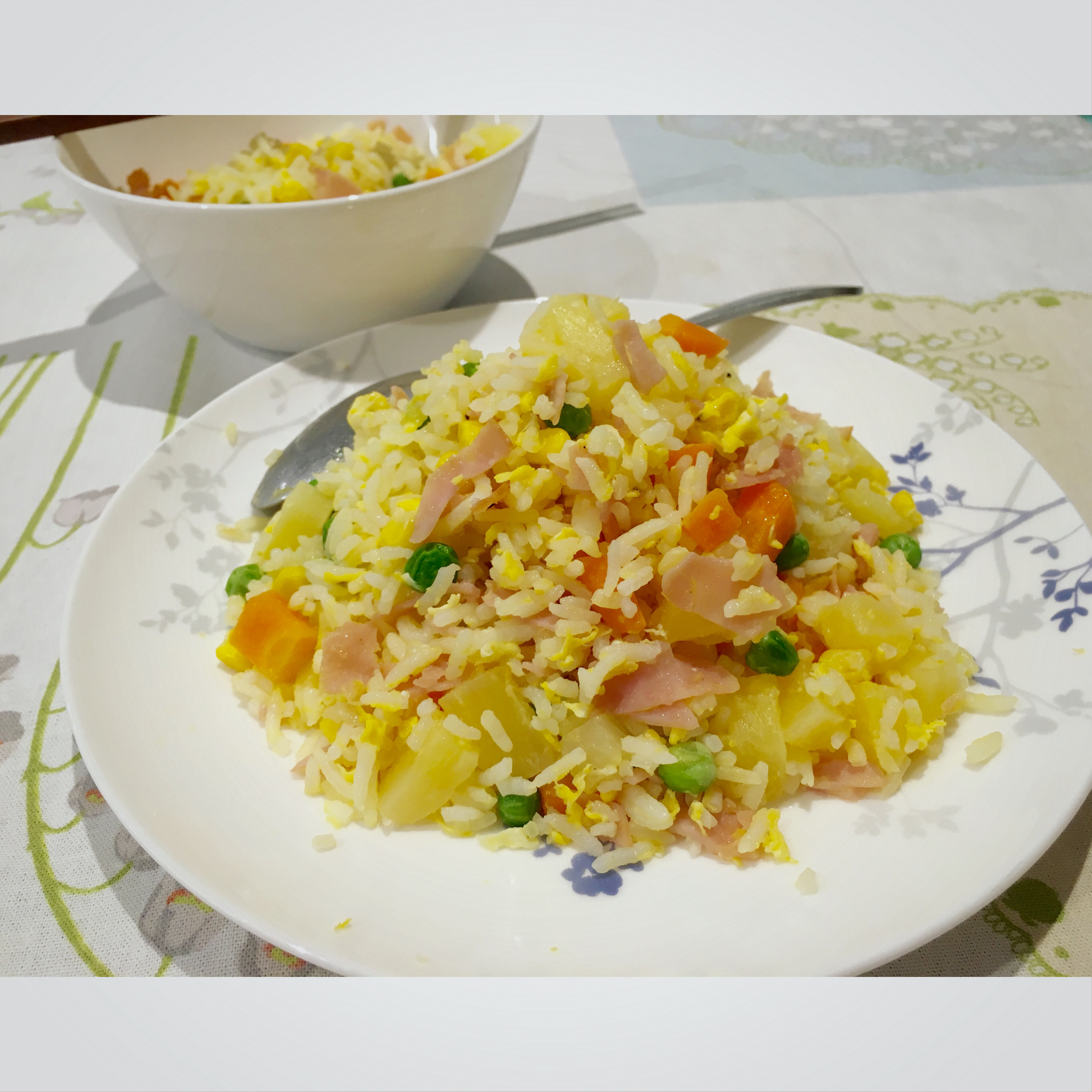 菠萝炒饭
