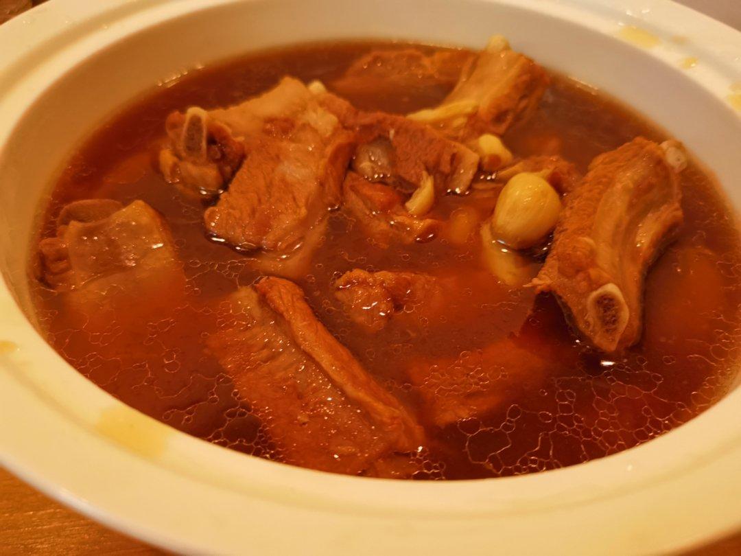 堂妈小厨——新加坡肉骨茶