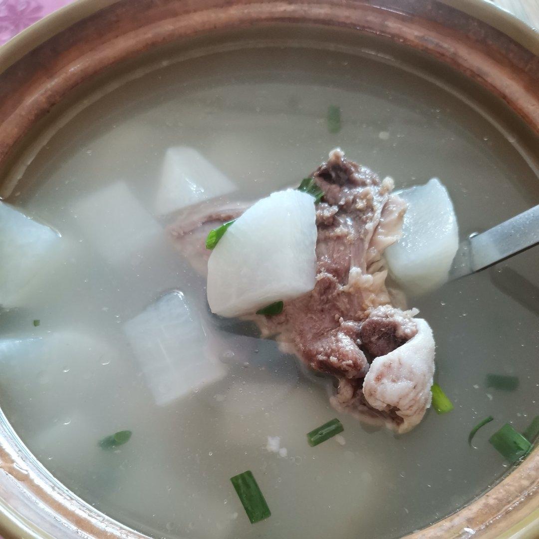 超好喝的白萝卜汤