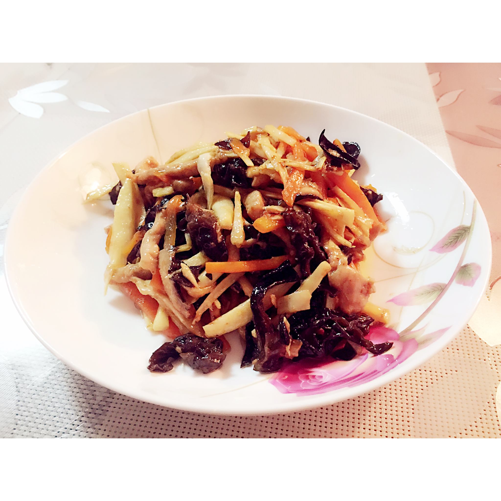 鱼香肉丝Yuxiang Shredded Pork
