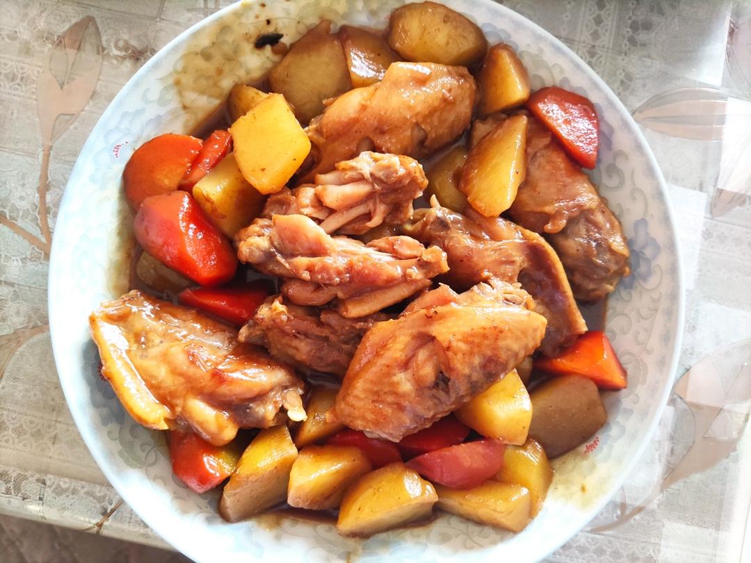 👏追剧下饭菜土豆鸡翅煲🙊一口气三碗饭