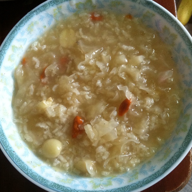 糯米银耳莲子粥