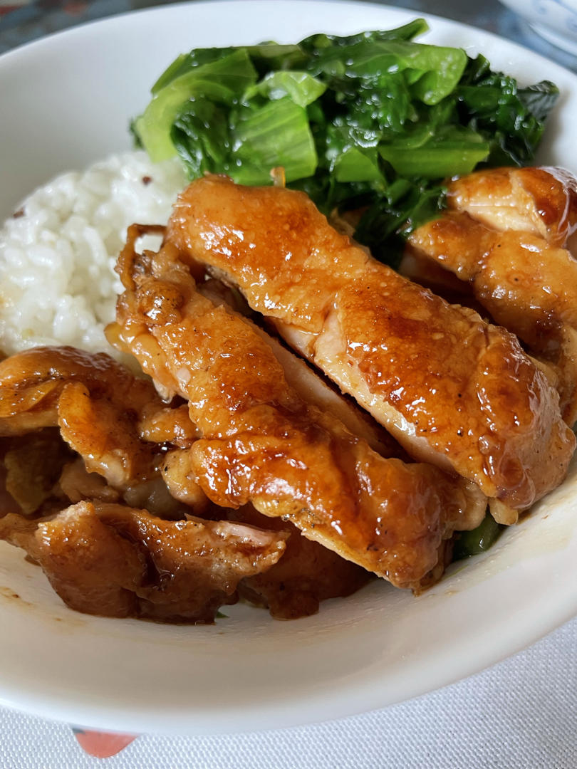 照烧鸡腿饭