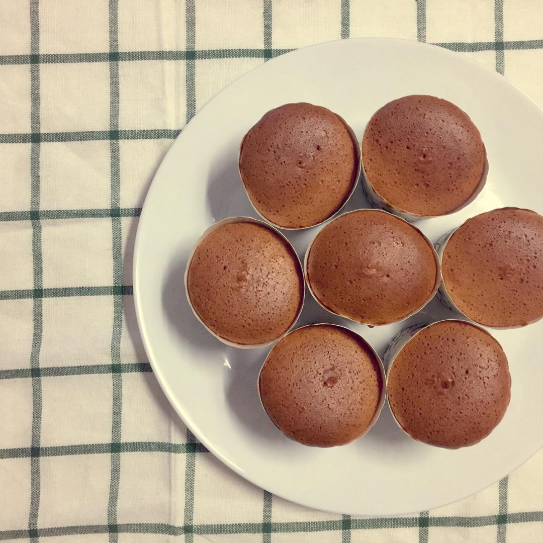 蛋香十足の海绵杯子蛋糕，伴手礼好选择。