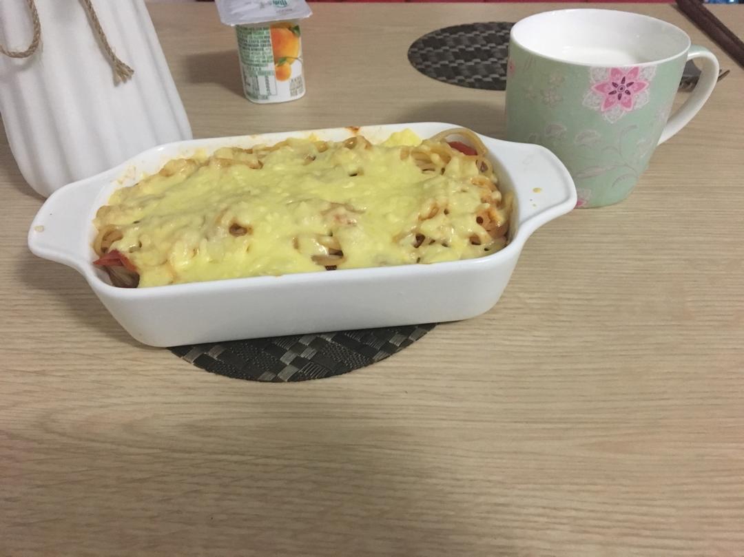 芝士肉酱焗意面