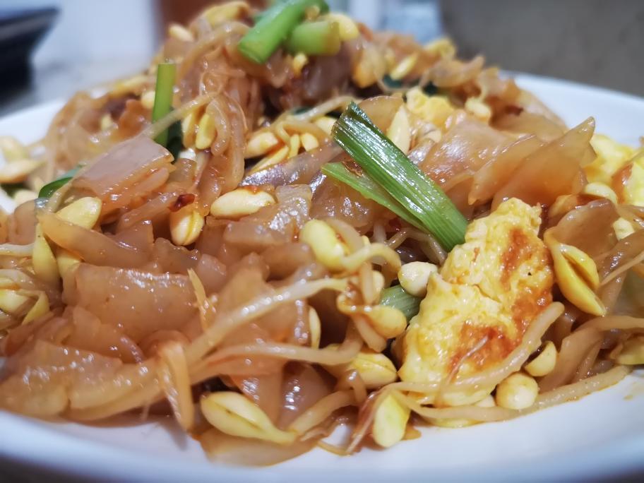 素炒河粉