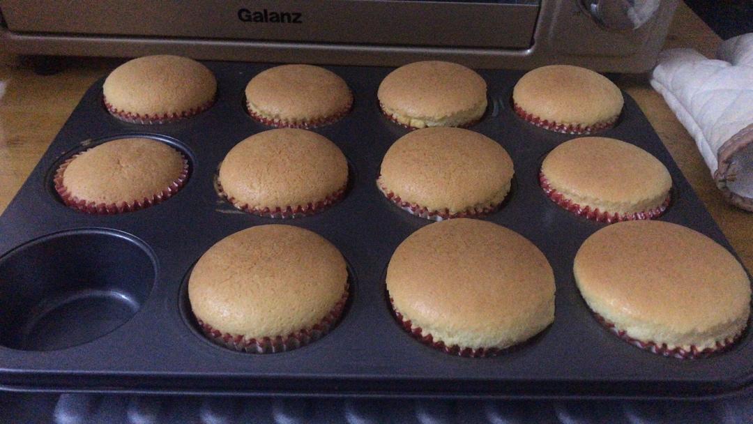 超简单的无水蛋糕