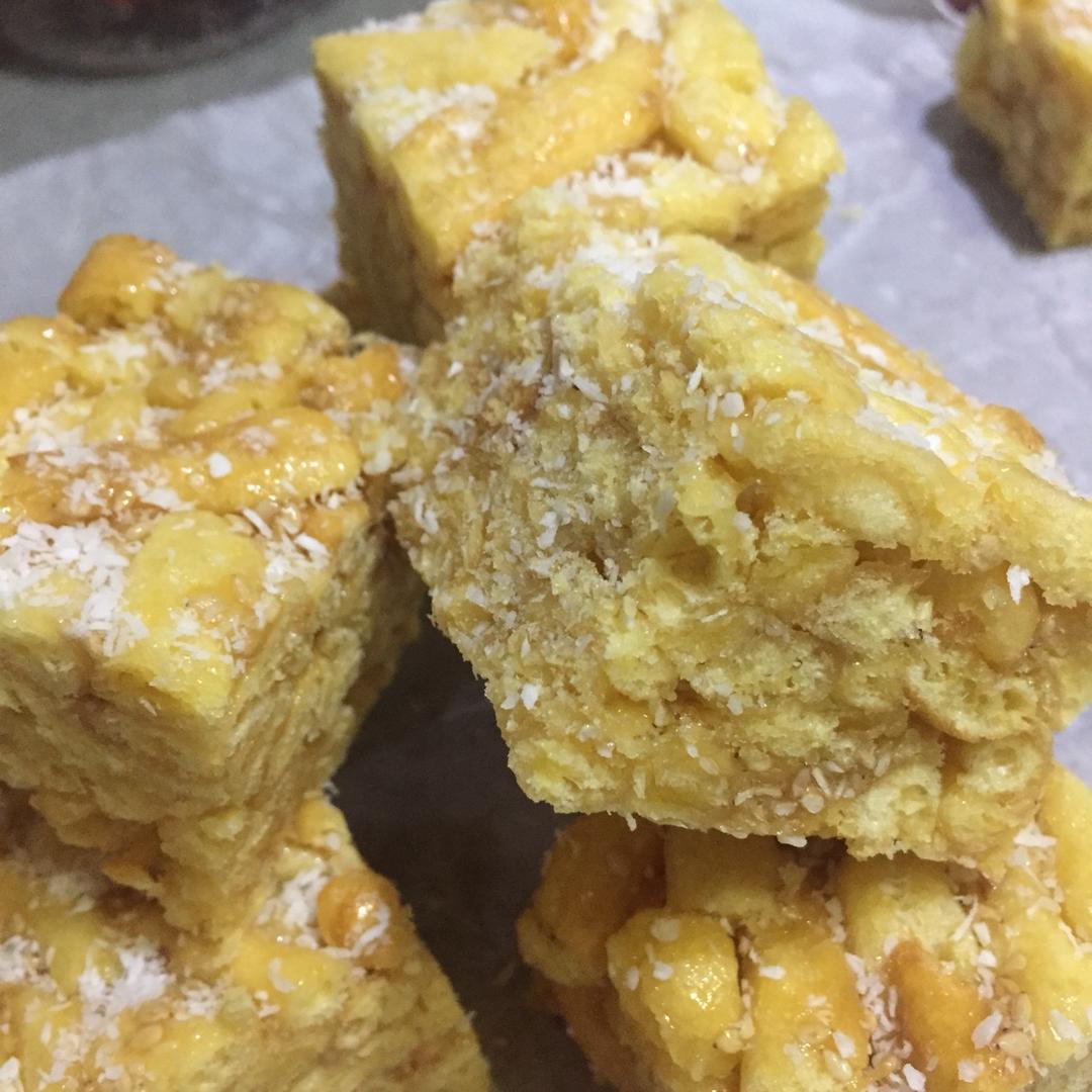 草莓年糕酱做的沙琪玛