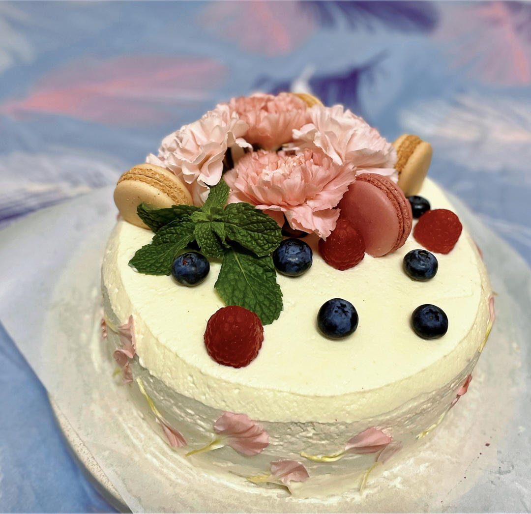 母亲节鲜花蛋糕（康乃馨）