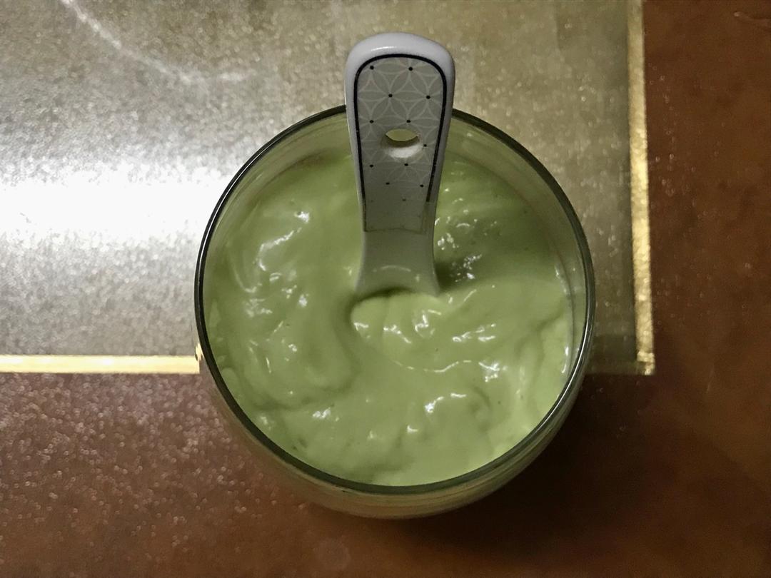 酸奶牛油果