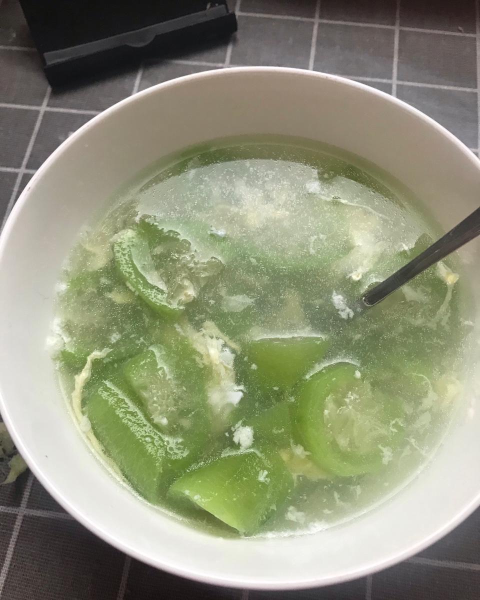 丝瓜蛋汤