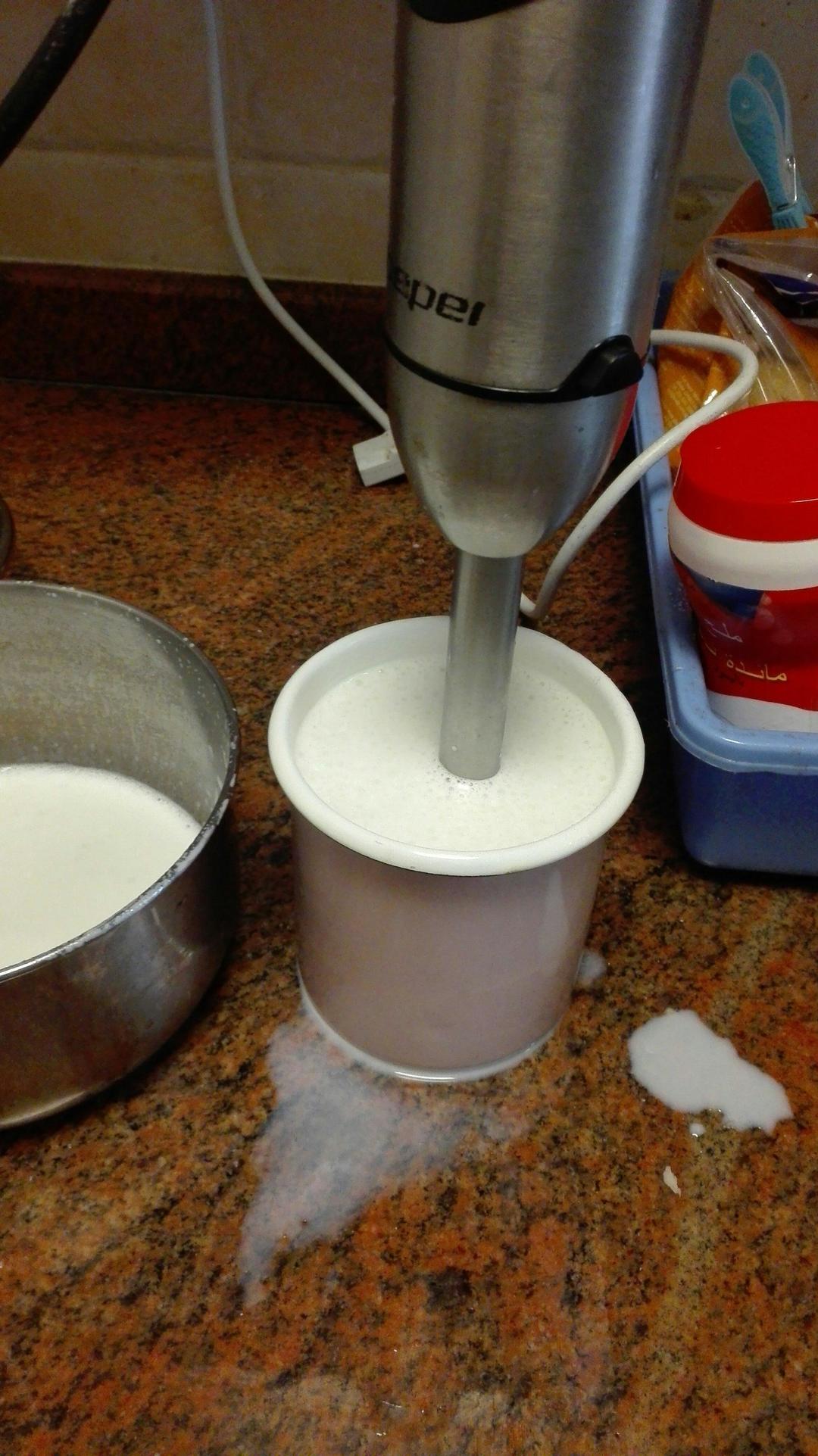 香蕉牛奶的做法 步骤2