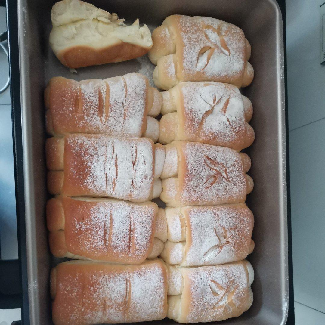 软到不知所措的牛奶卷