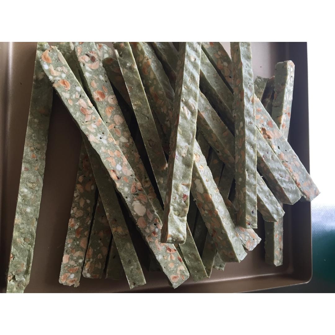 抹茶杏仁牛轧糖