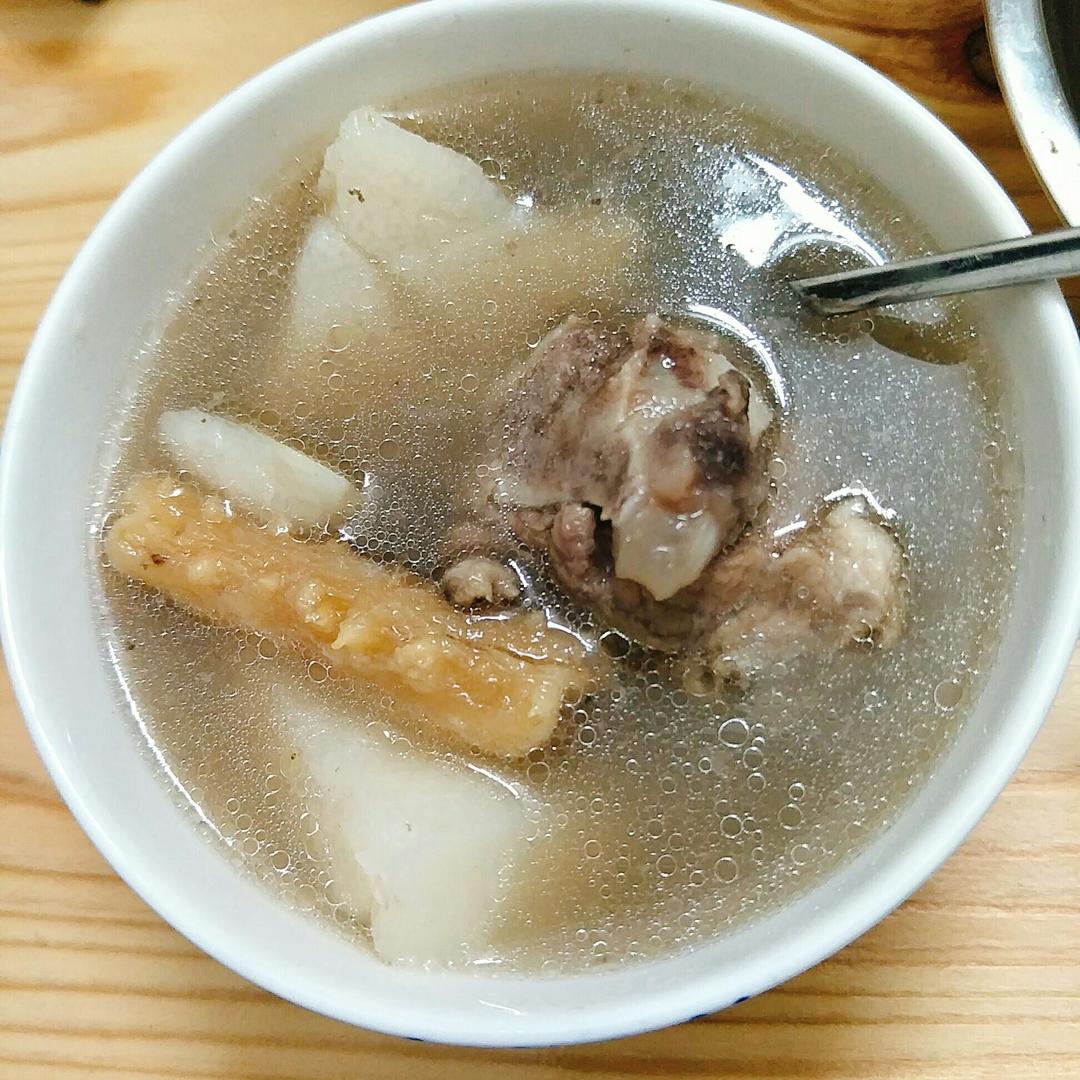 广东老火靓汤（滋润去湿汤）