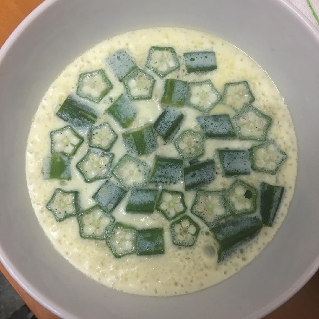 颜值控-做一朵开在碗里的花秋葵蒸水蛋