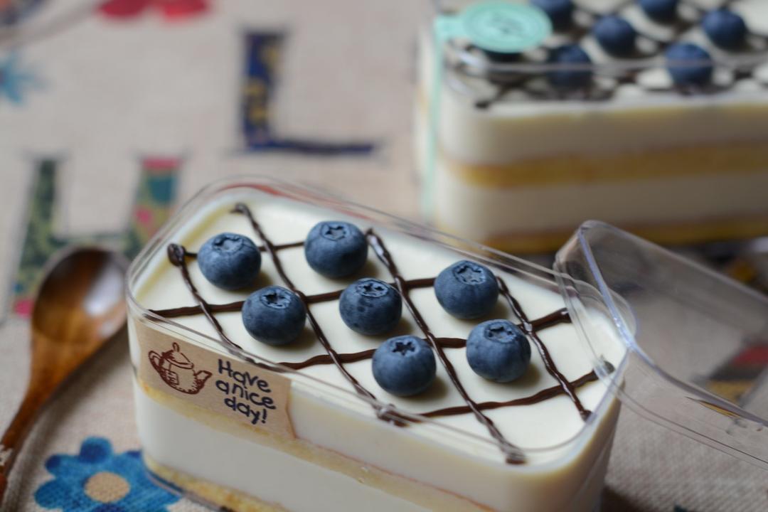 巨巨巨好吃戚风榴莲冻芝士蛋糕