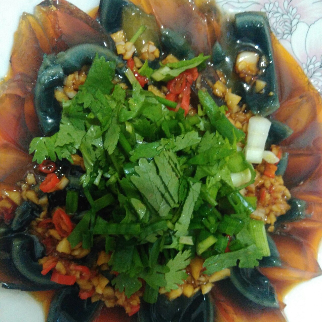凉拌皮蛋