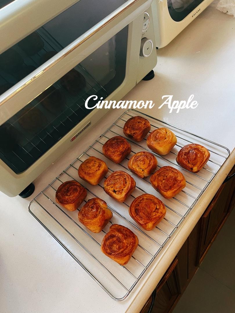 手撕苹果肉桂吐司（Pull Apart Bread）