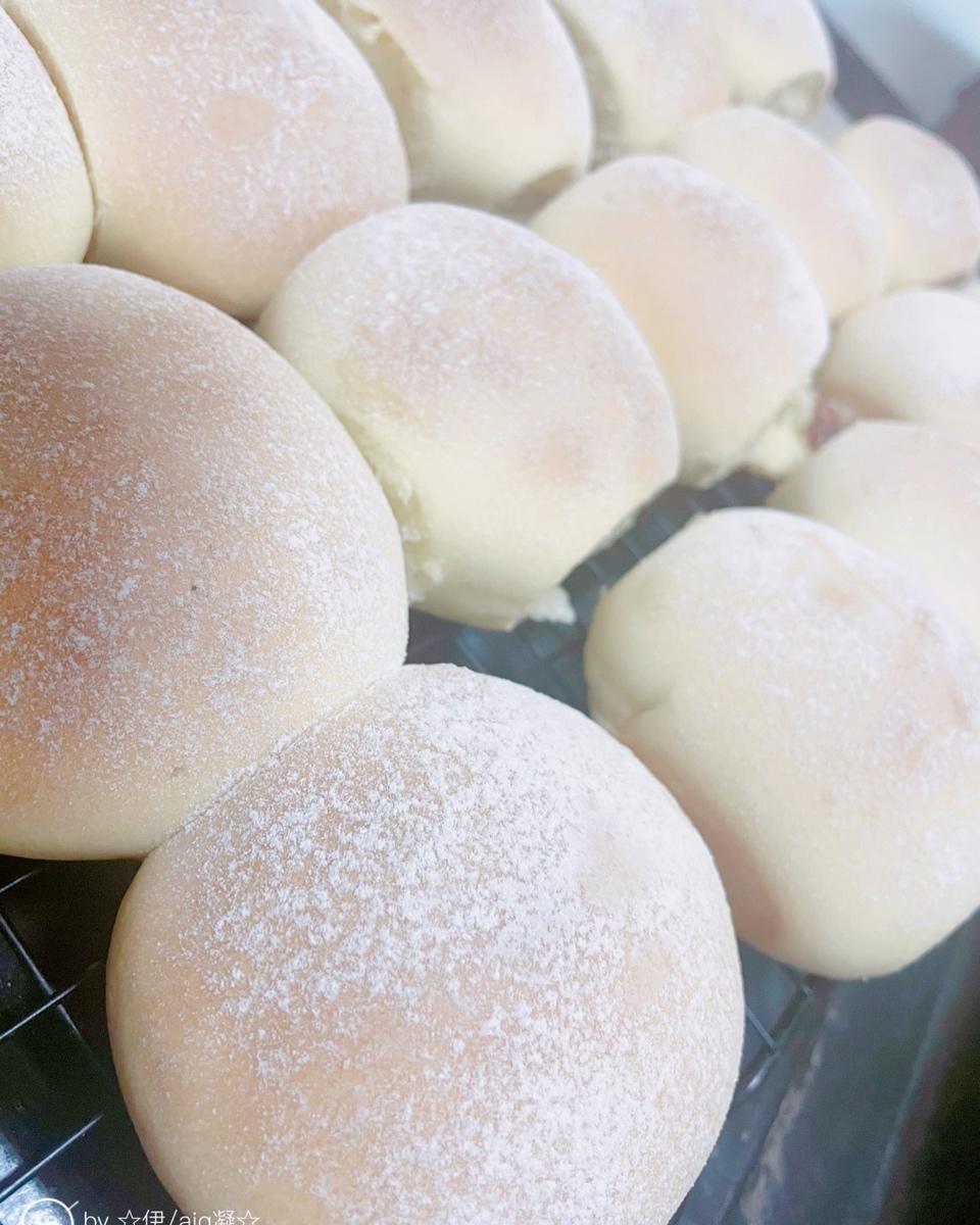 如云朵般☁️ 软白淡奶油餐包｜消耗淡奶油