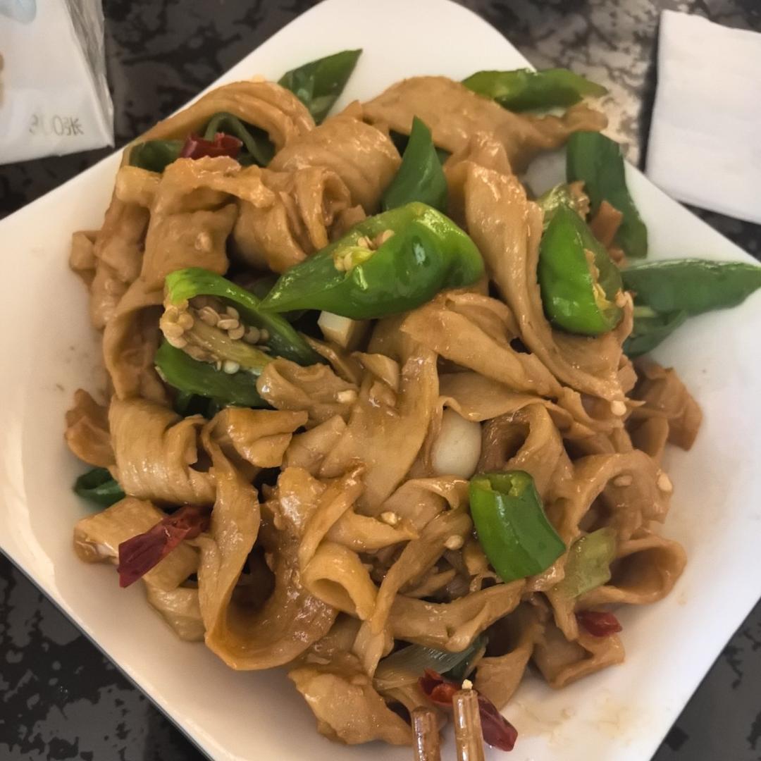 香辣孜然炒面筋