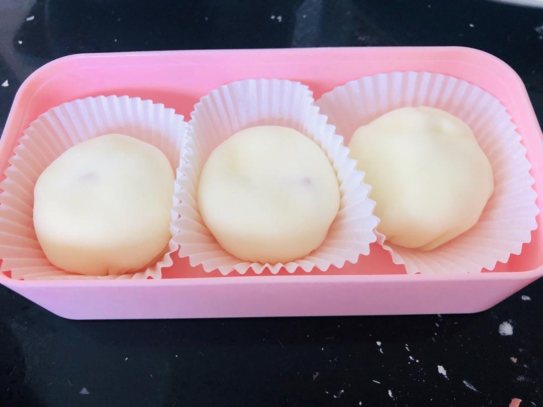 免烤箱❗️香甜软糯❗️一次成功的草莓雪媚娘🍓