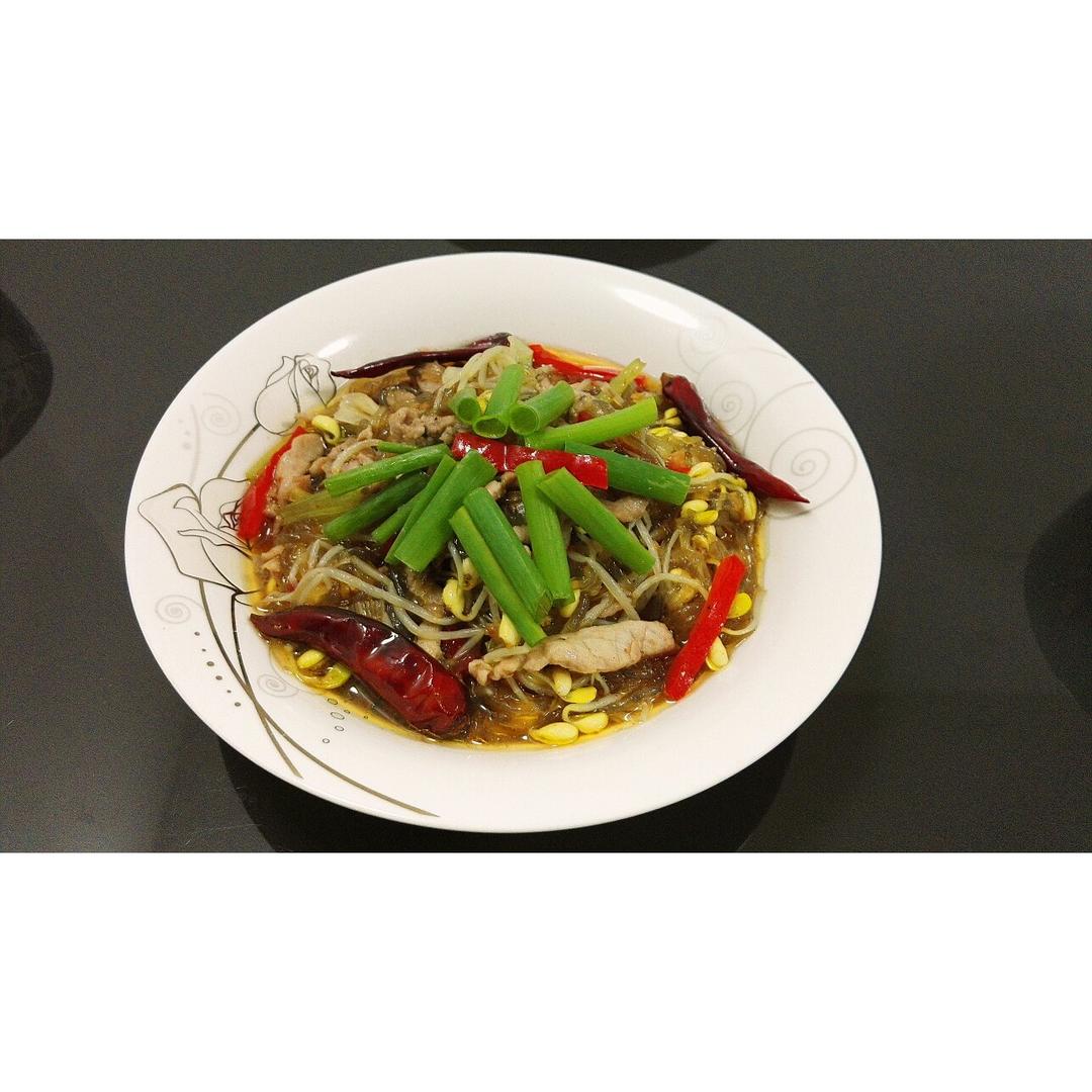 黄豆芽炒粉条