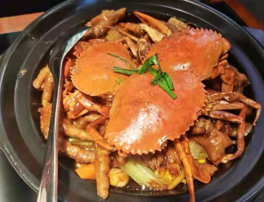 超下饭的美味肉蟹煲