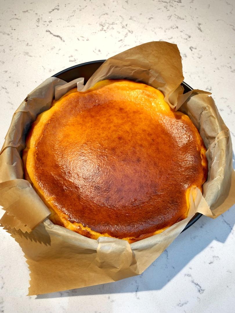 巴斯克式烤芝士蛋糕[超简单][搬运]