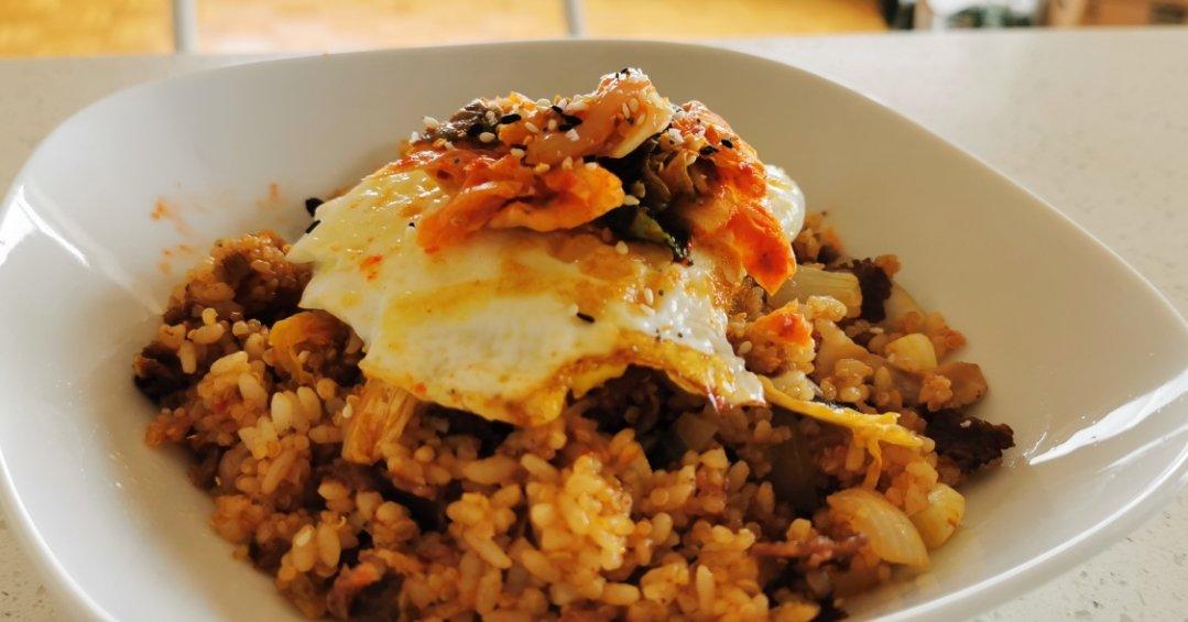 五花肉泡菜炒饭