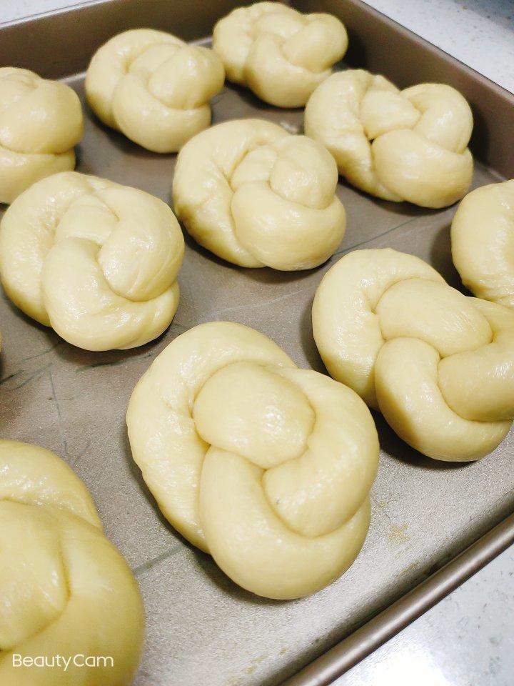 全世界最好吃没有之一的汤种布里欧修老面包