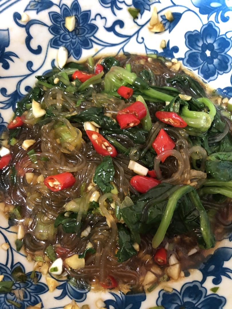 🌼神仙吃法㊙️菠菜凉拌粉丝，真的会一口上瘾。