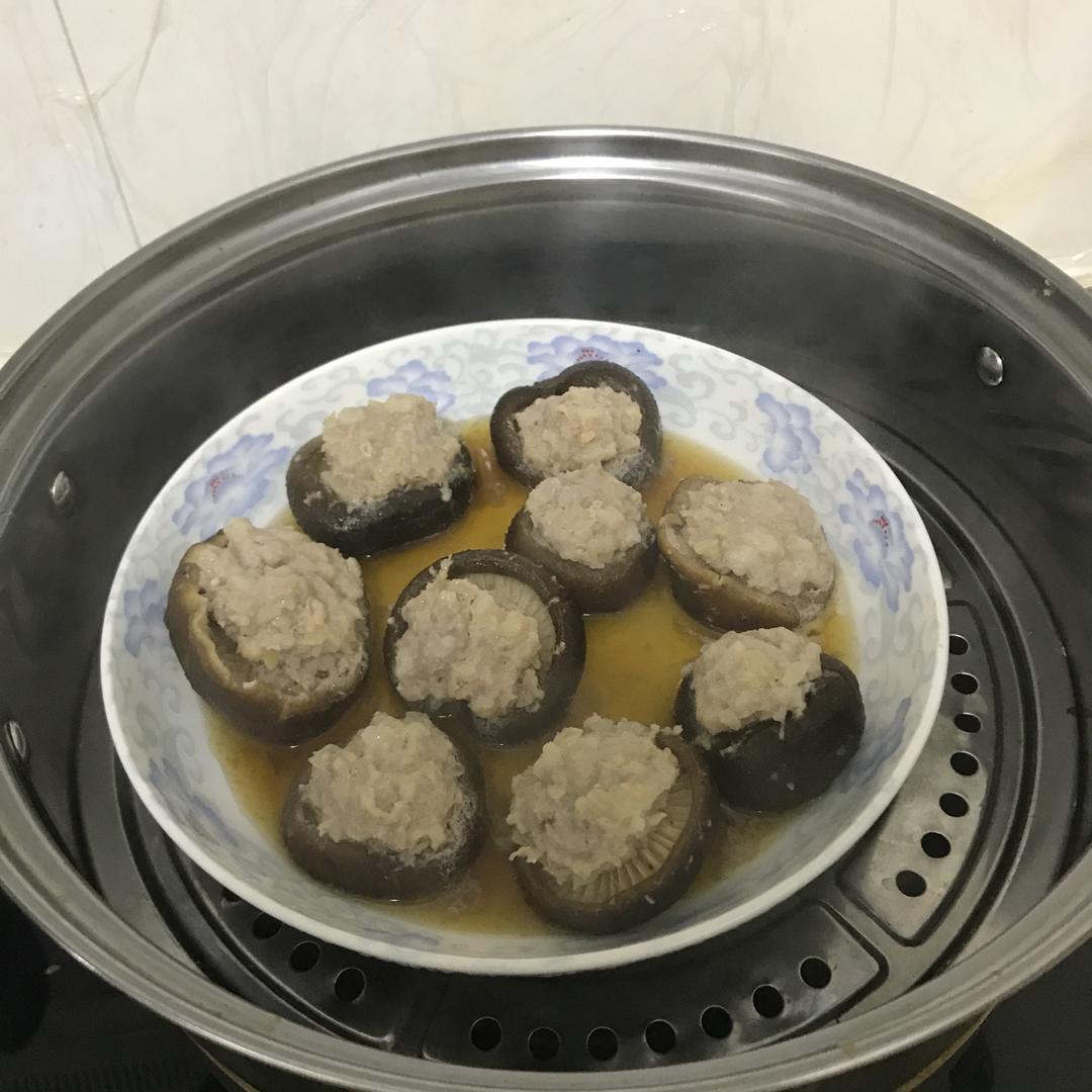 香菇肉馅盏