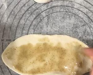 早餐 椒盐油酥饼的做法 步骤5