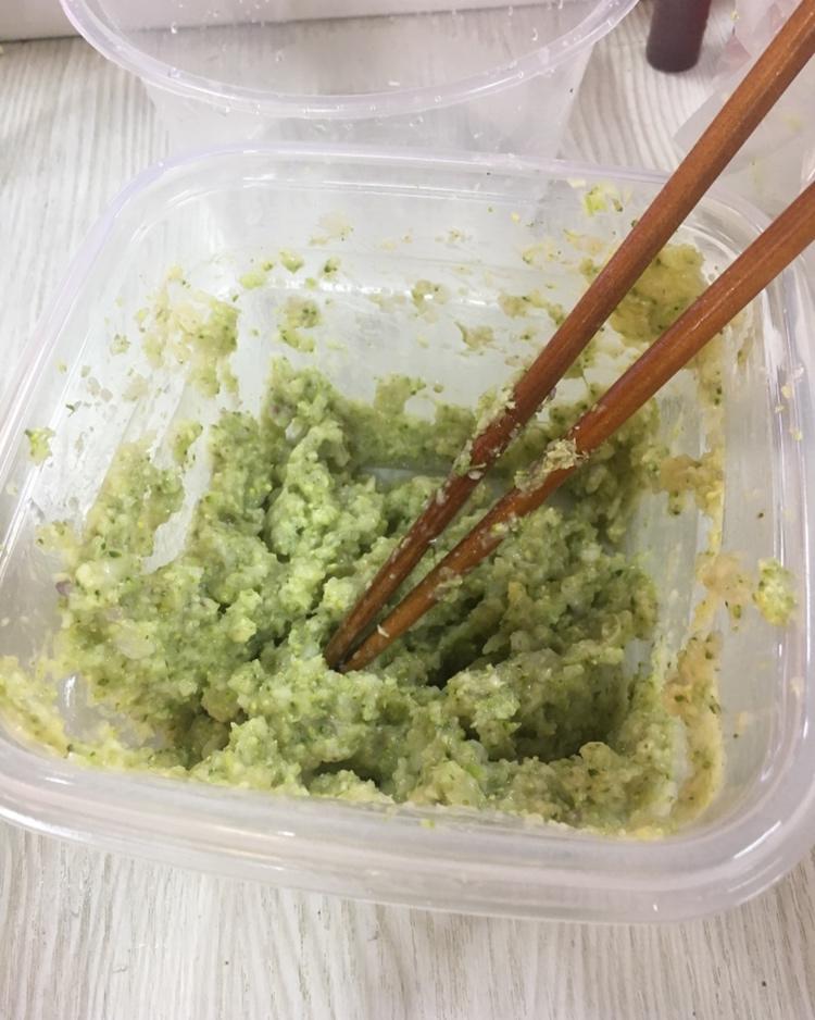 西兰花虾丸 宝宝辅食