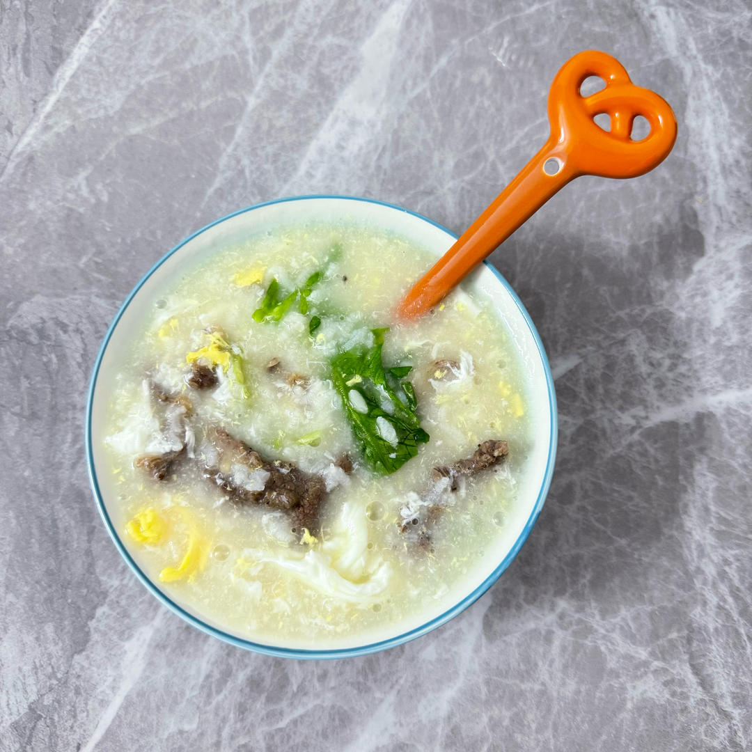 广式生菜丝牛肉粥