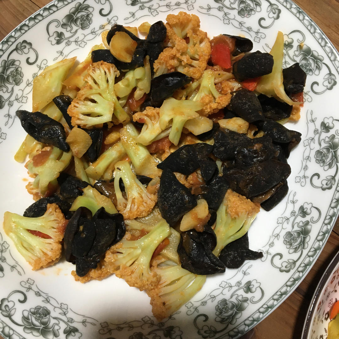 番茄木耳炒菜花