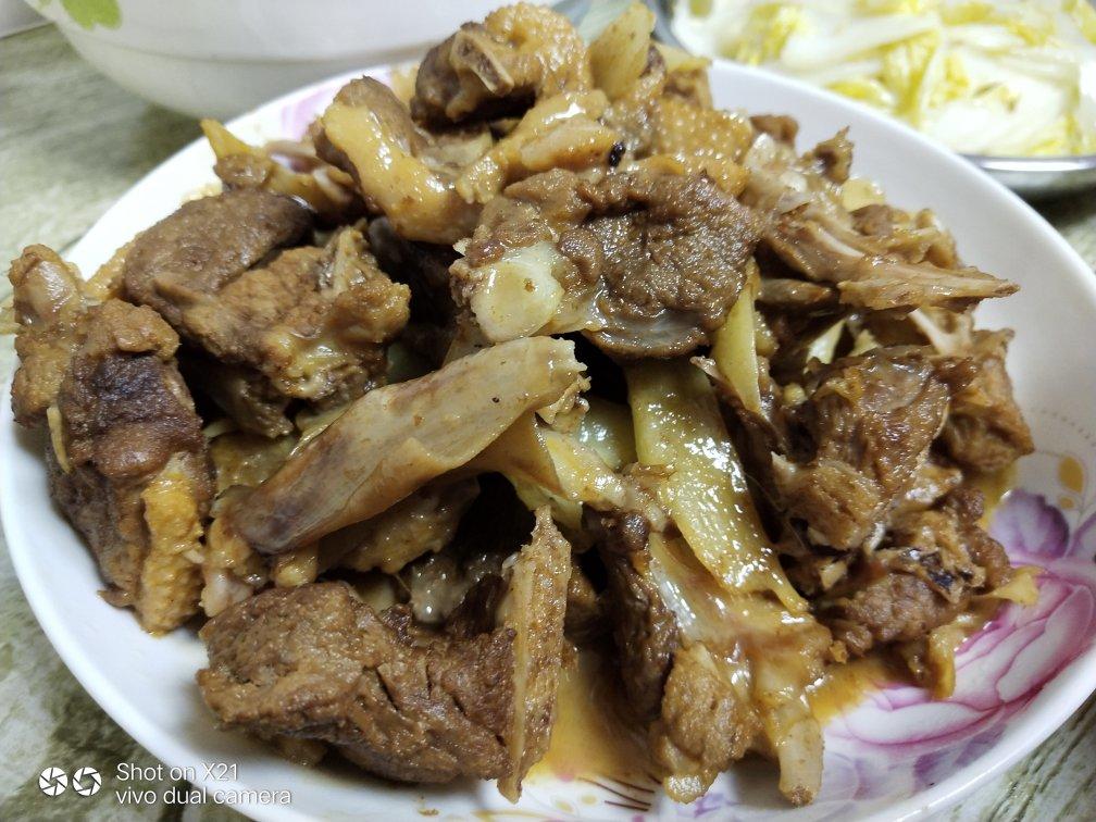 子姜炒鸭
